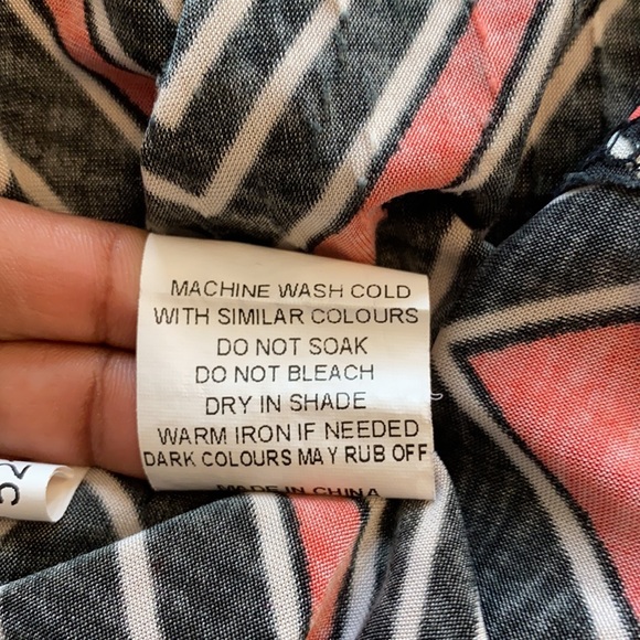 Patterned Work Dress - Picture 4 of 4